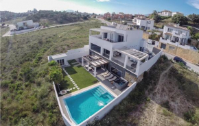 Отель Holiday Home Mijas Costa with Hot Tub I  Фуэнхирола